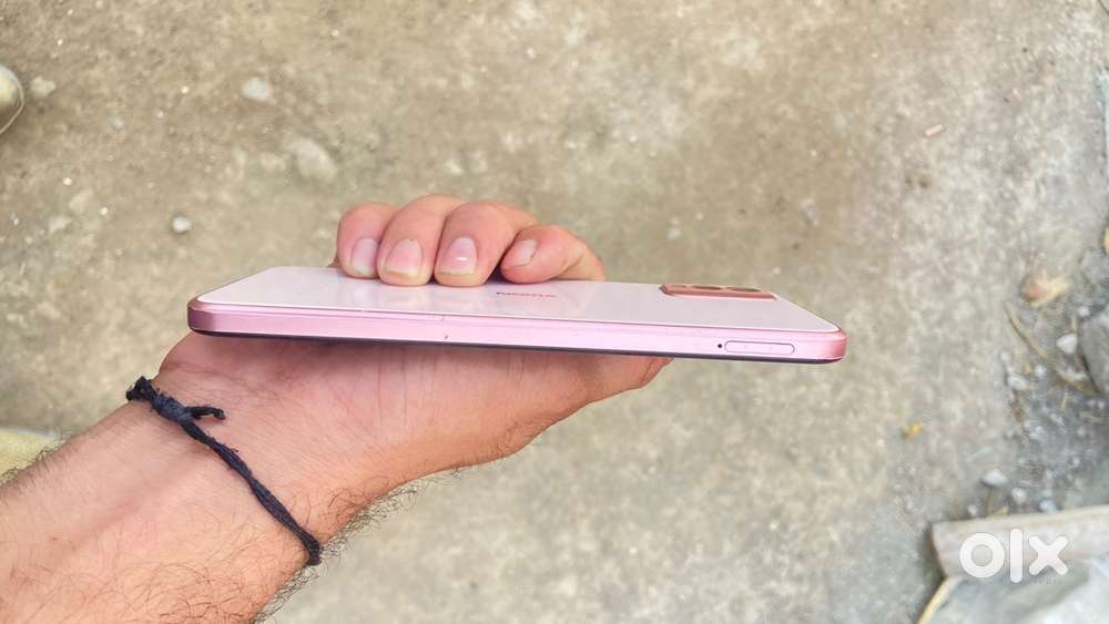 Nokia C32  6GB ram rom 2gb  6inches display