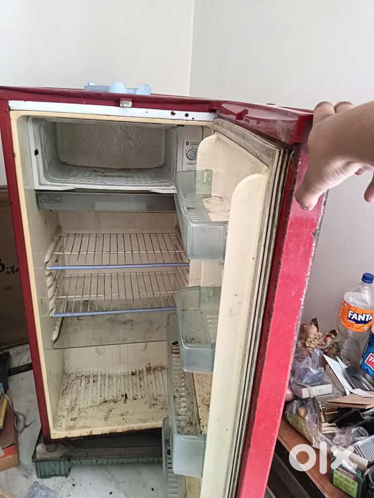 Refrigerator