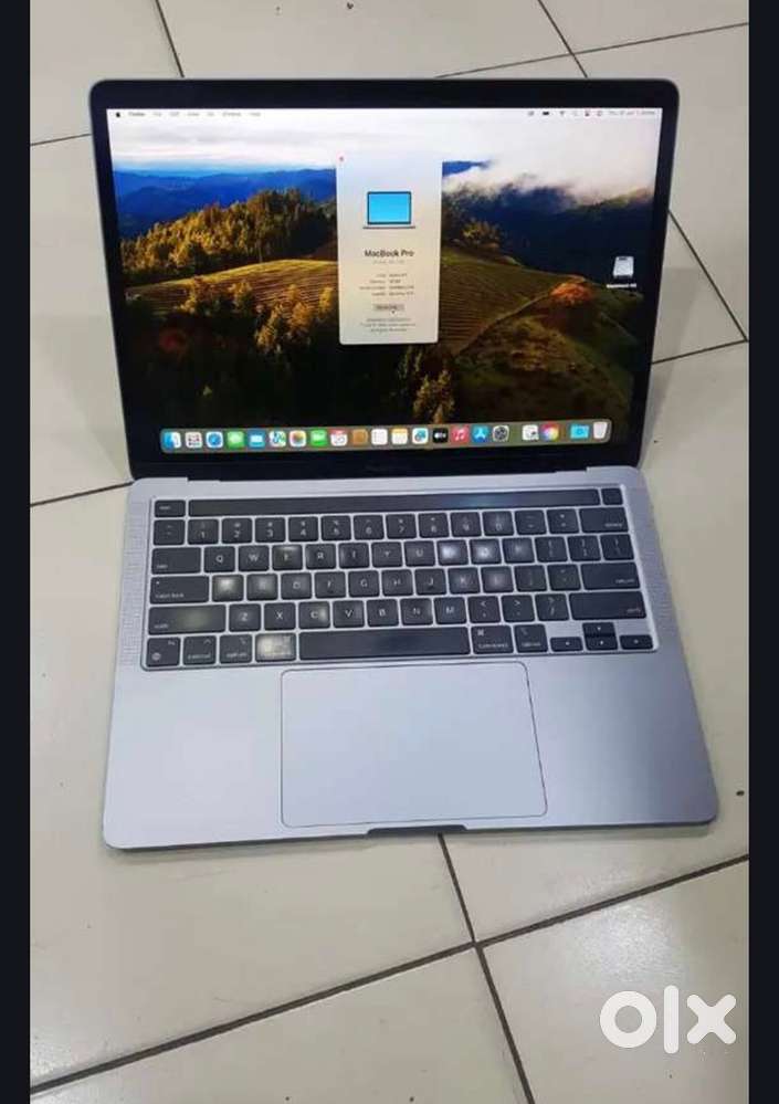 Mack book pro 2016 with touch bar 16 inch