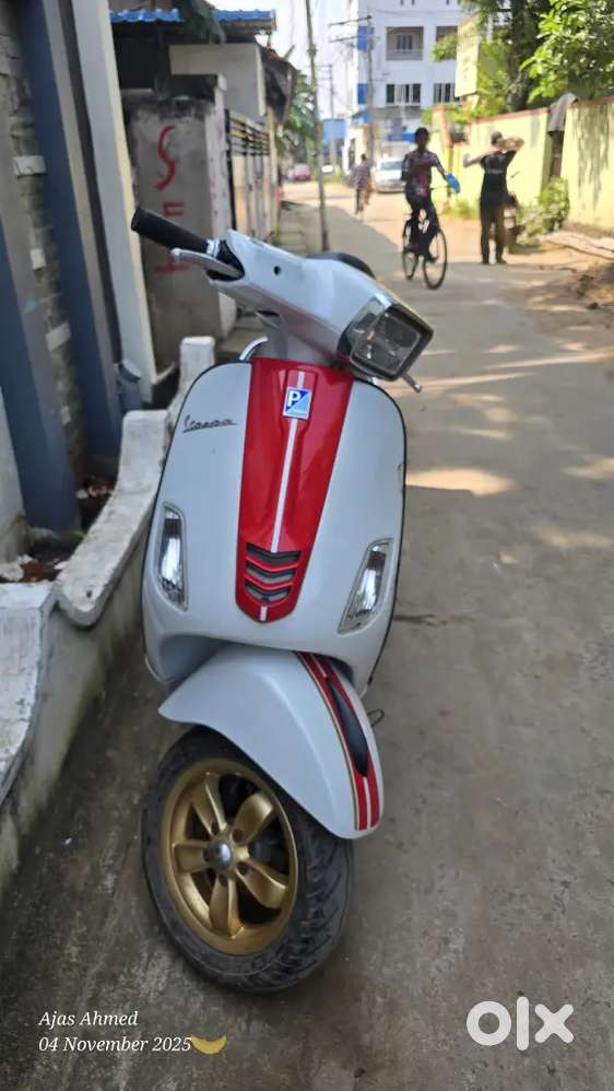 Vespa SXL 125CC Special Edition