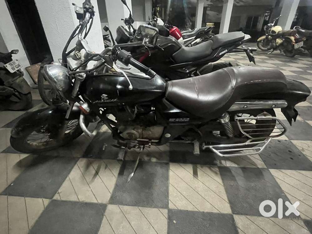 BAJAJ AVENGER DTSI
