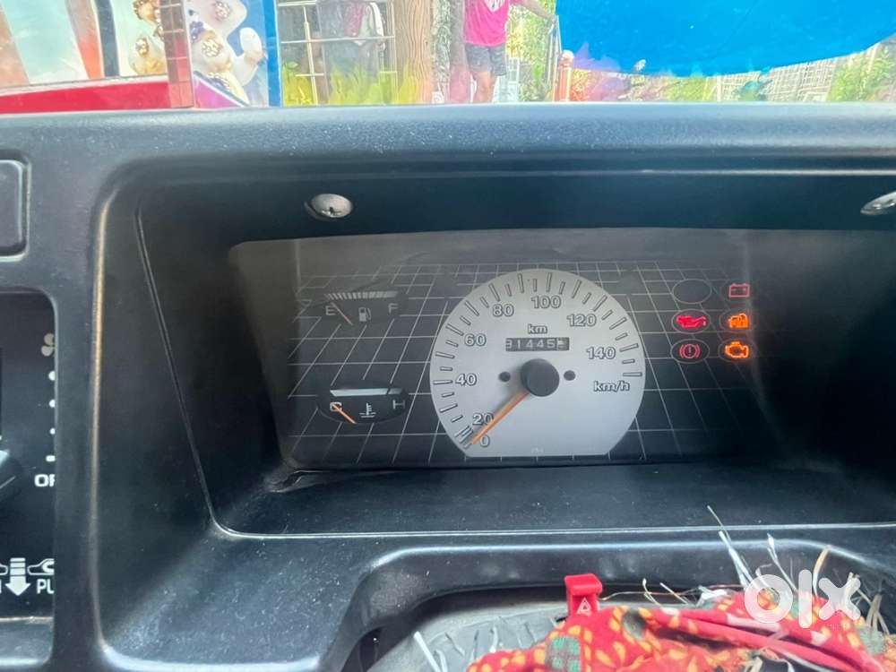 Maruti Suzuki 800 2013 Petrol Well Maintained