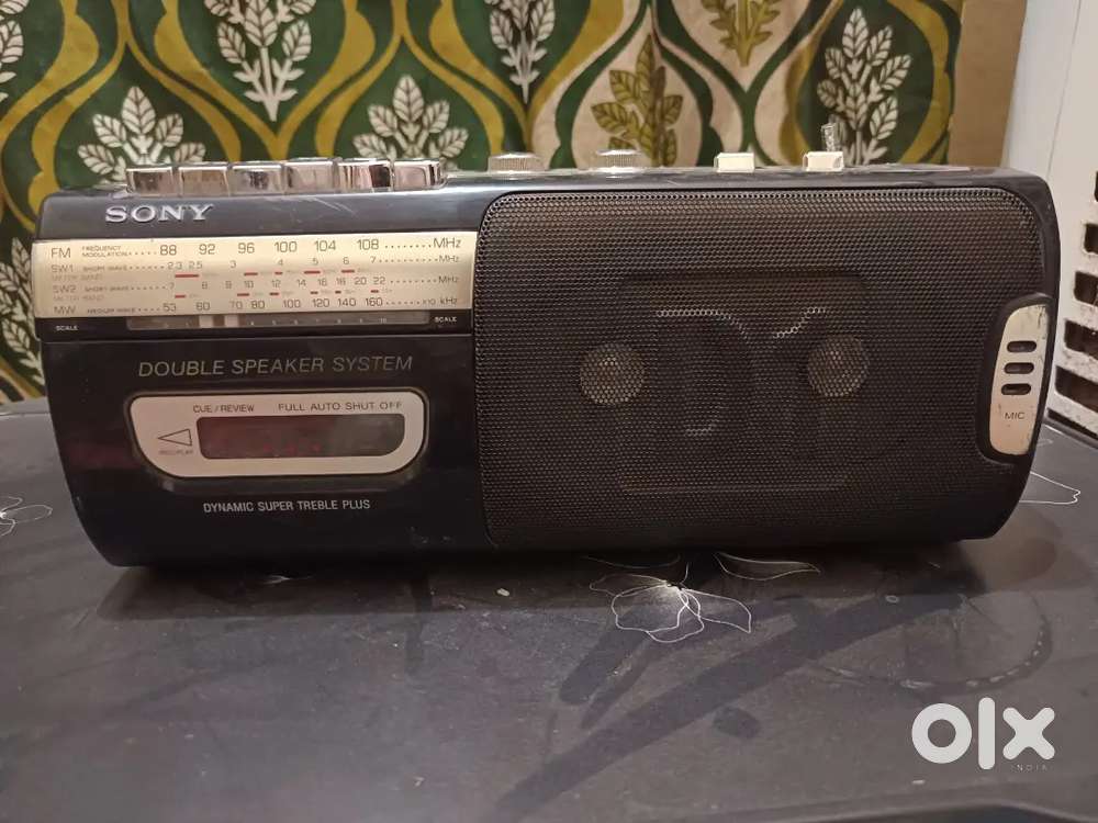Sony CFM-D1 MK2 Radio Cassette-Corder. Best conditions. Fully working