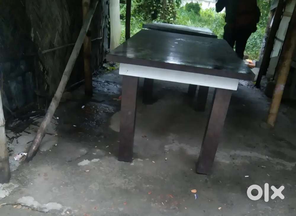 Wooden foldable DINING TABLE