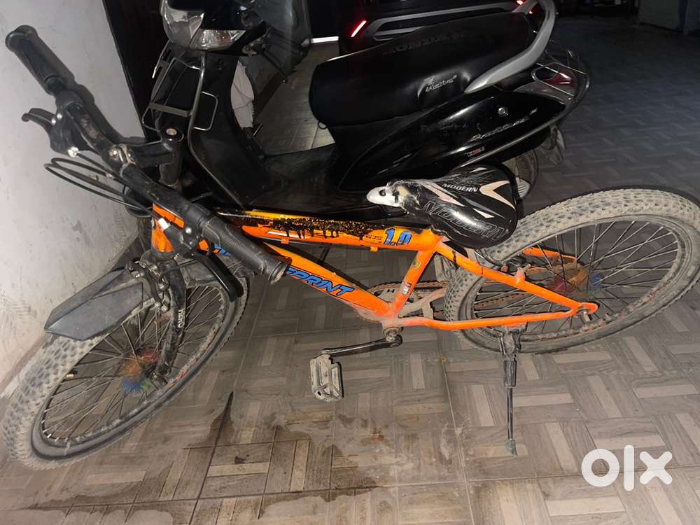 Hero sprint sports cycle