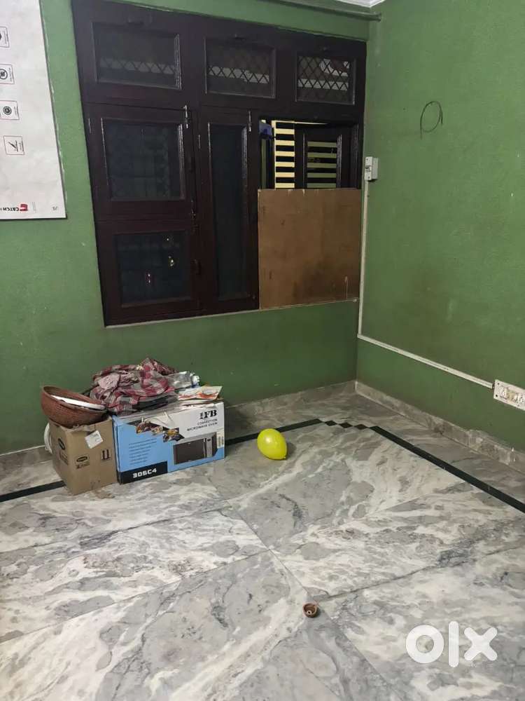 2bhk room with kitchen and washroom