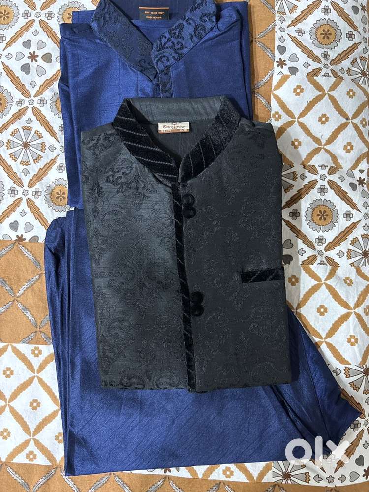 Manyavar kurta pajama set