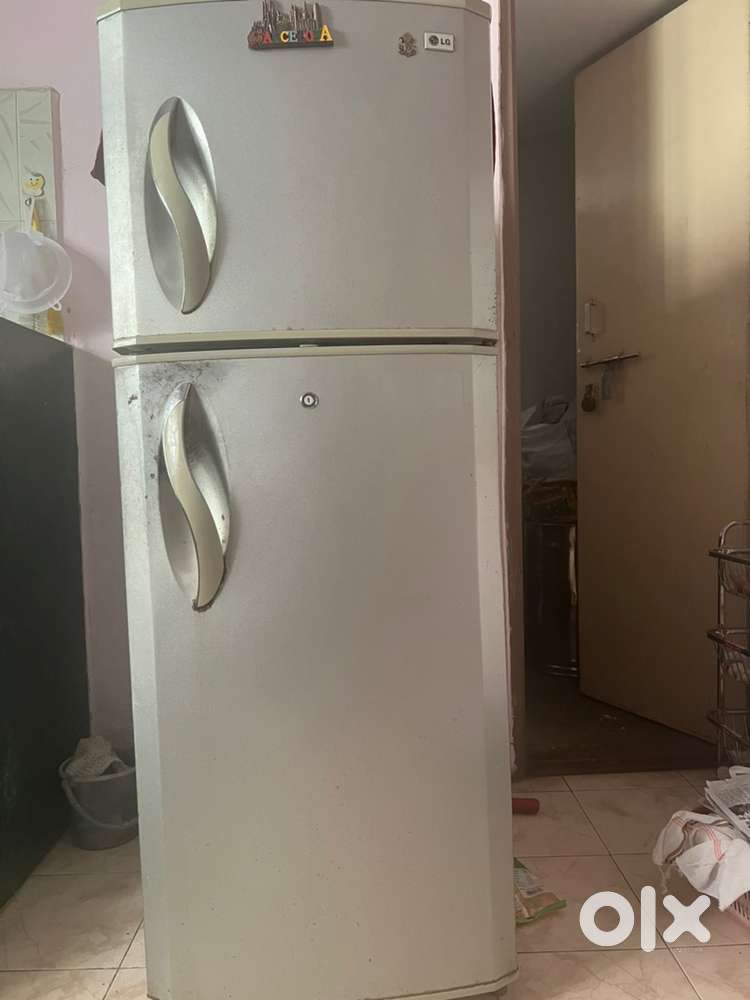 Excellent condition LG fridge