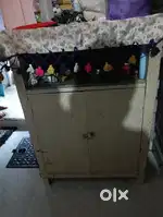 Storage table