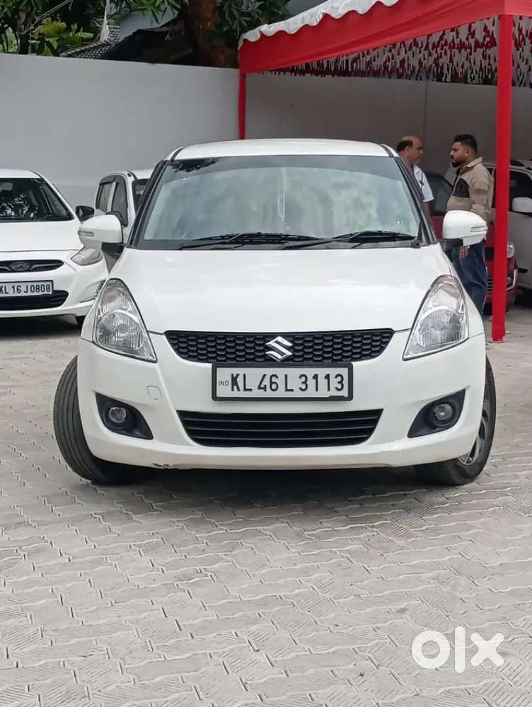 Maruti Suzuki Swift 2015 Diesel 125000 Km Driven