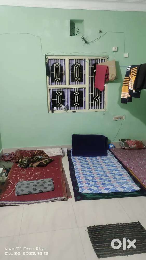 Independent room,Near - Mayfair hotel