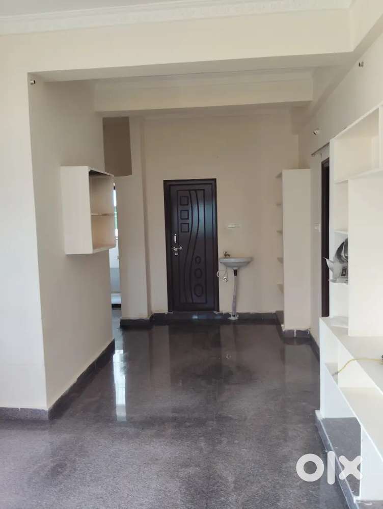 2bhk for rent in csr colony road no-5