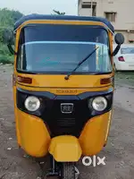 Bajaj diesel Auto, very, very good condition