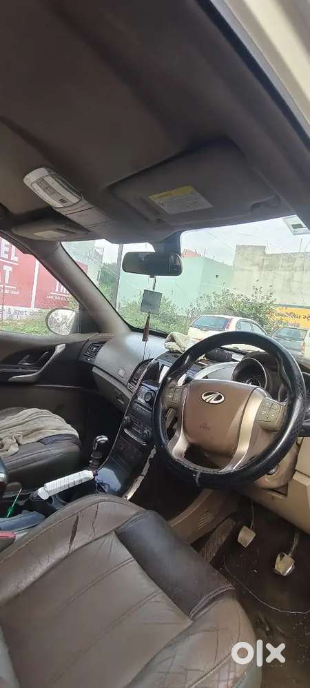 Mahindra XUV500 2013 Diesel 200000 Km Driven