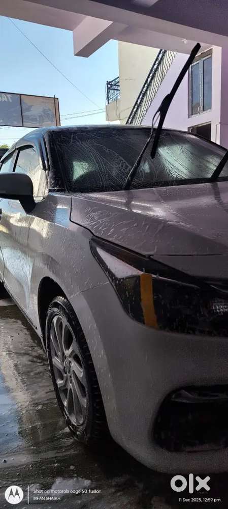 Car wash and detailing work