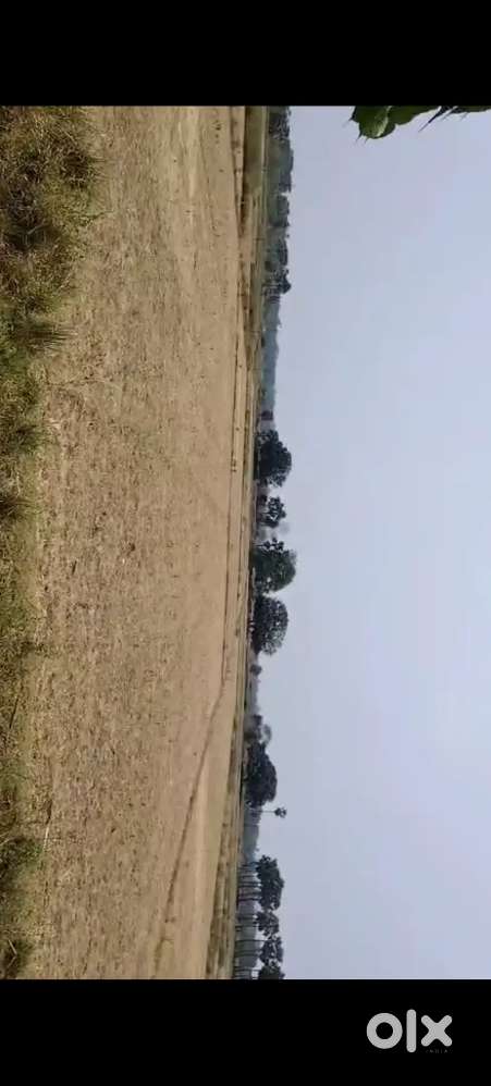 One floor unfurnished house 900 sqft ready on plot