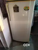 Signal door fridge 3 yers old