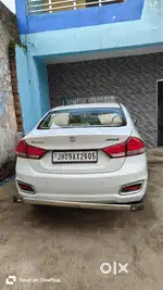 Tip top condition me hai gadi