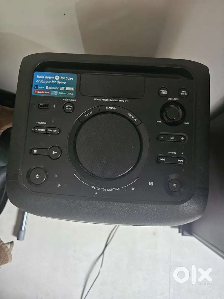 SONY MHC-V11 470 W Bluetooth Party Speaker (Black, 3.1 chann)