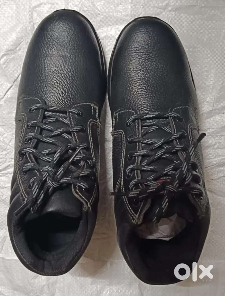 Hs shoes safety