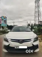 Toyota Glanza 2023 Petrol Well Maintained