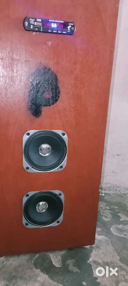 DJ tower with Base price kam ho sakta hai