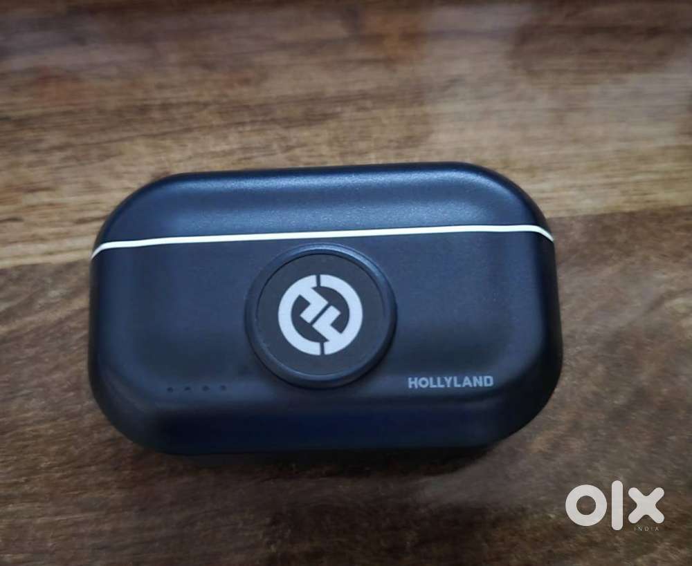 Hollyland Lark M2 Wireless Microphone