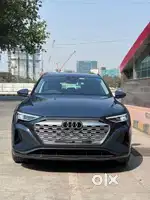 Audi Q8 e-tron 55, 2024, Electric