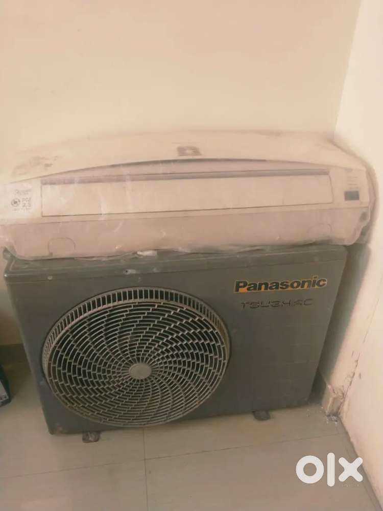 Ac sell in good condition