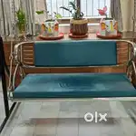Indoor zoola
