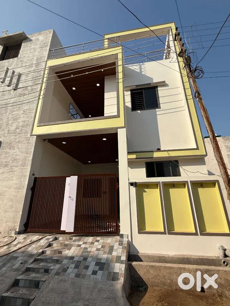 Durg Borsi 40ft Cc Road se najdeek 3bhk ready house