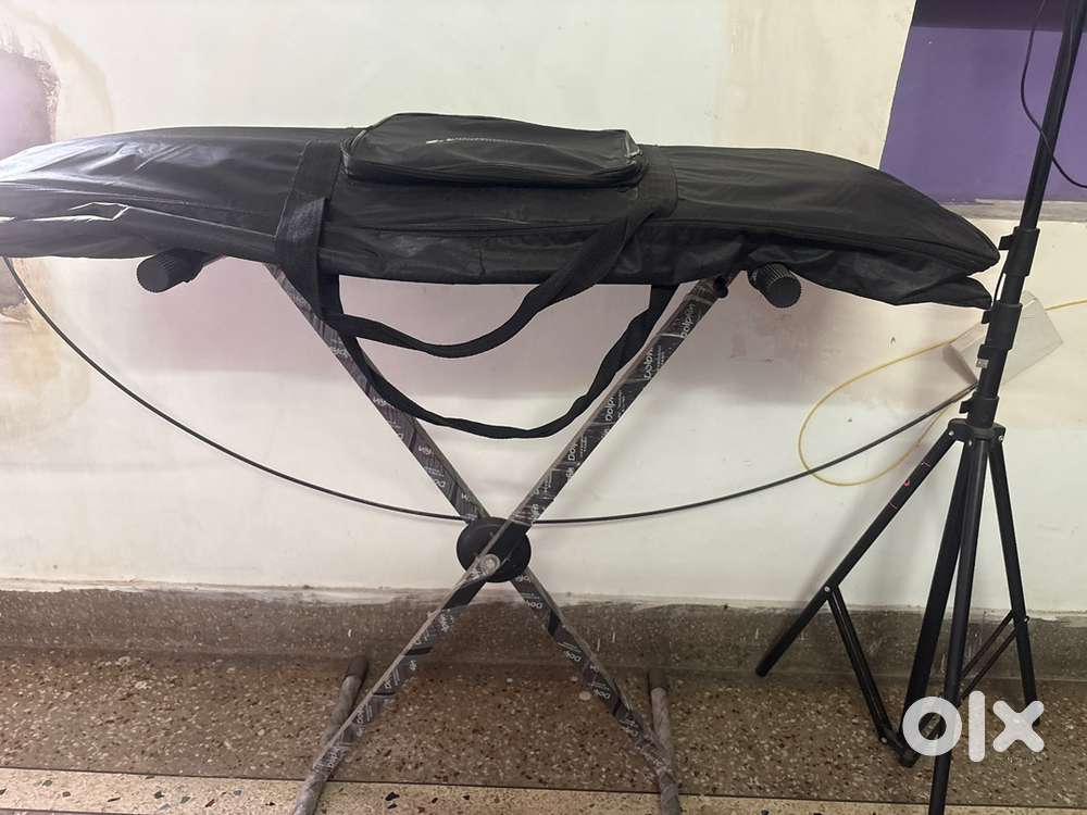 Selling my Piano Yamaha F52