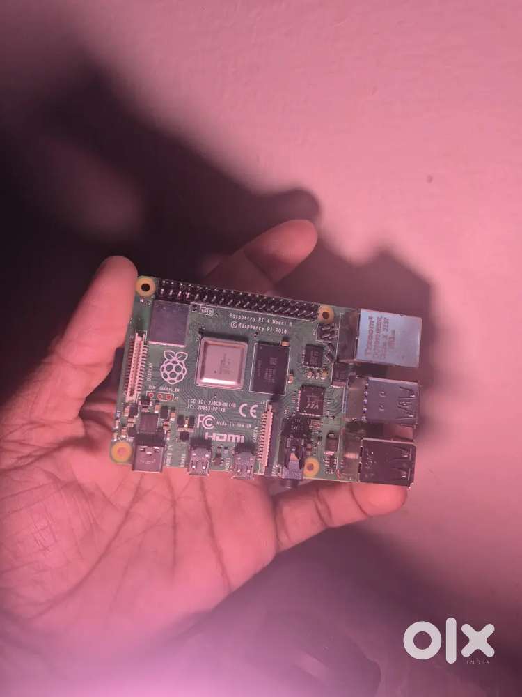 Raspberry Pi 4 Computer