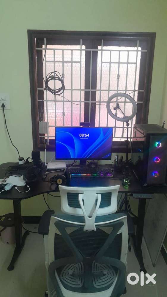 Full set-up PC with standing desk for sale