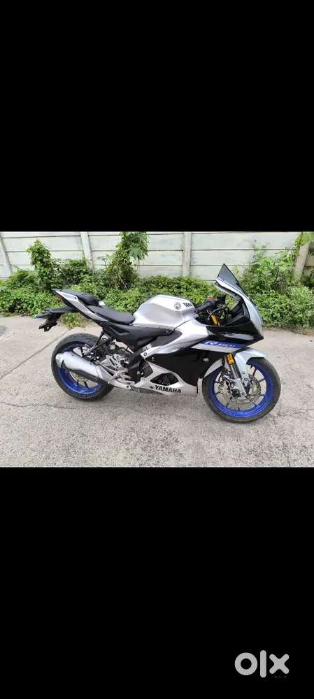 Yamaha R15 M v4 1st owner