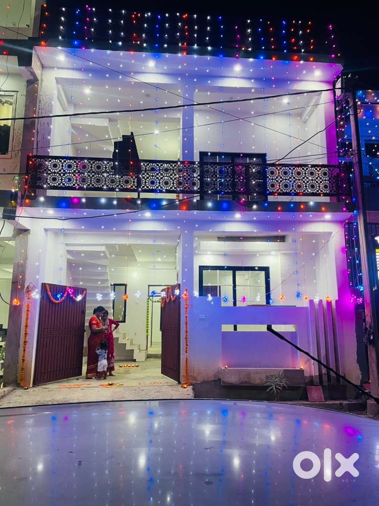 Semi furnished independente flat avilable for rent