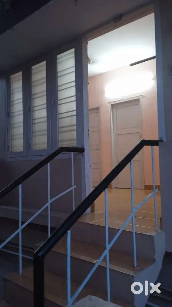 First floor for rent