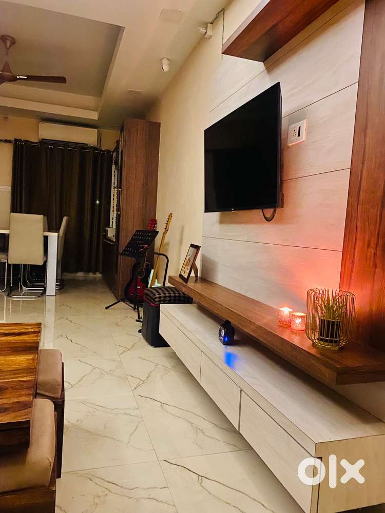 Housemaid 6AM to 6 PM