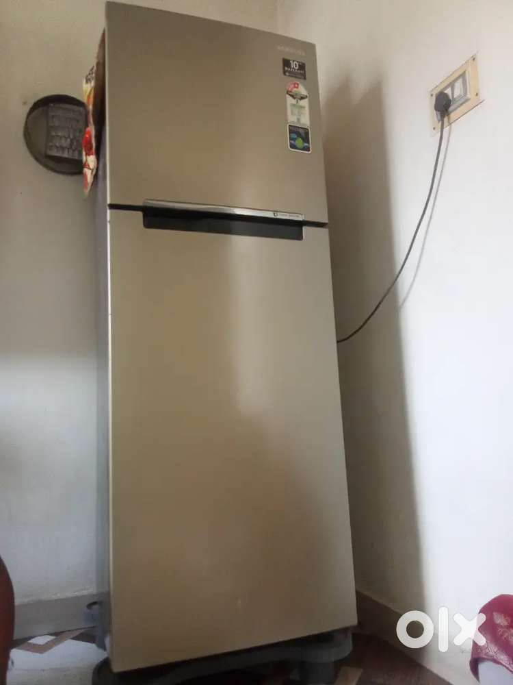 Double door fridge