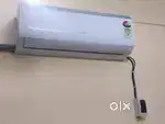 VOLTAS 1 TON 3 STAR SPLIT AC 11 MONTHS USED