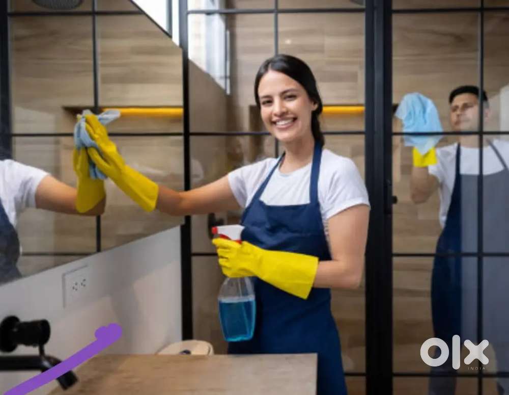 ക്ലീനിങ് ലേഡി സ്റ്റാഫ്‌ 20000/-