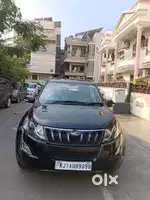 Mahindra XUV500 2.2 W10, 2015, Diesel