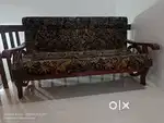 Well maintained Sofa