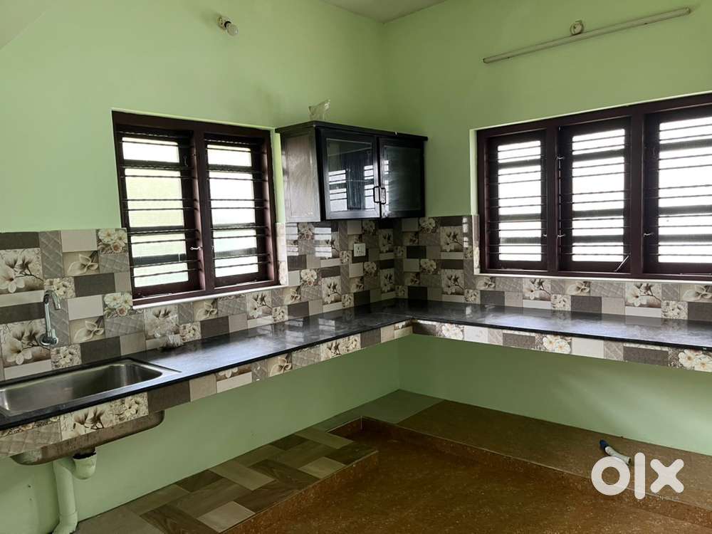 2bhk House kakkanad vazhakkalafor rent