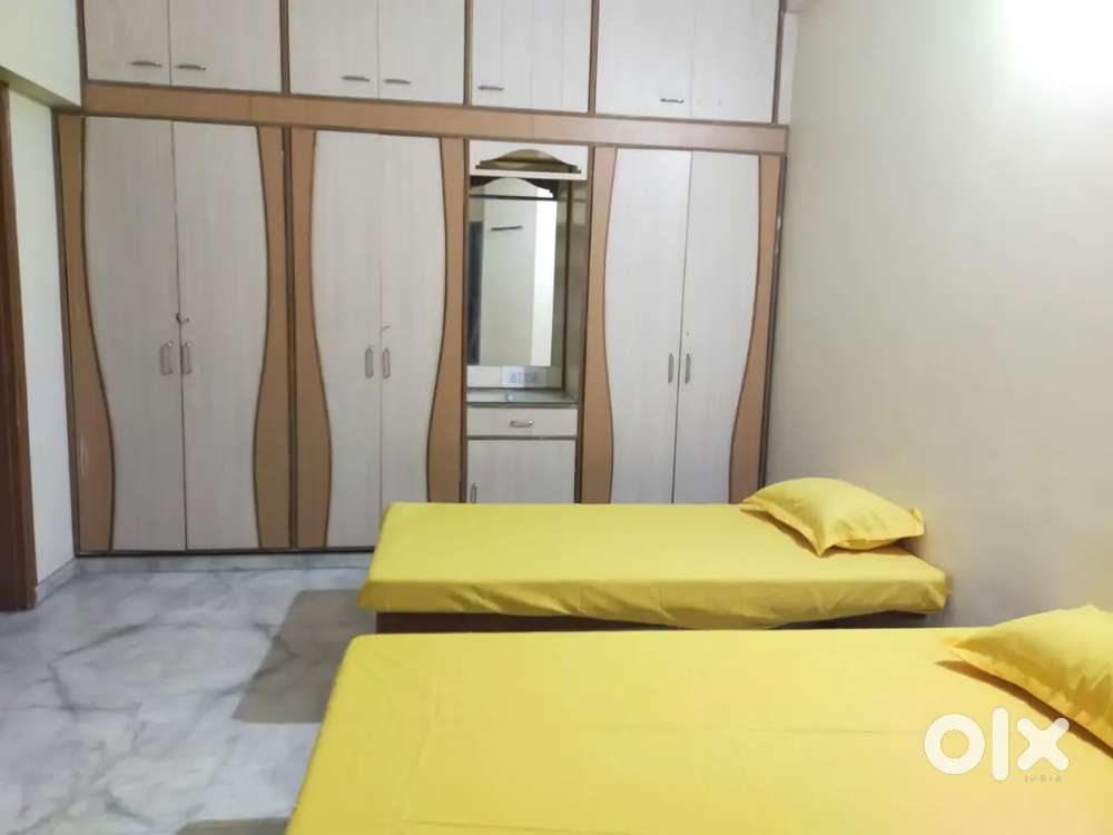 Fully furnished New PG near Fatehgunj Bridge