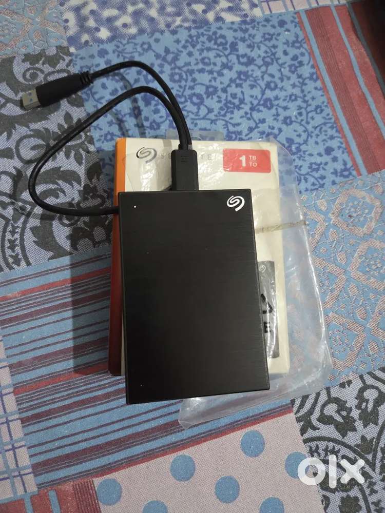 Segate 1TB Slim External Hard Disk