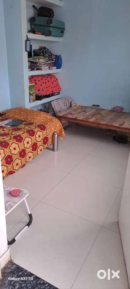 24hours bijli,pani rahega only girls