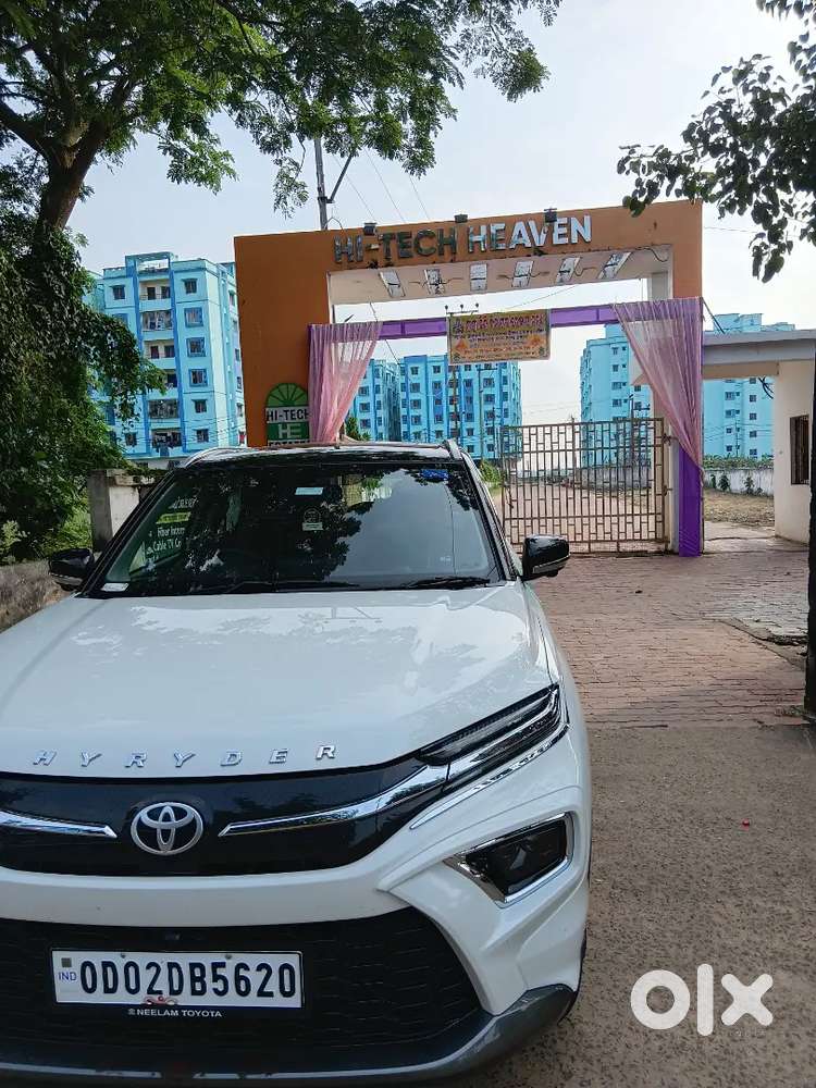 2 Bed room 2 bathroom 1 Dining. Balcony.All are available