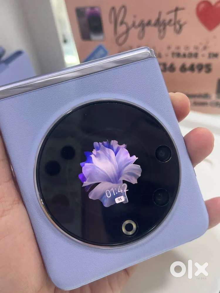 TECNO Phantom V Flip 5G
