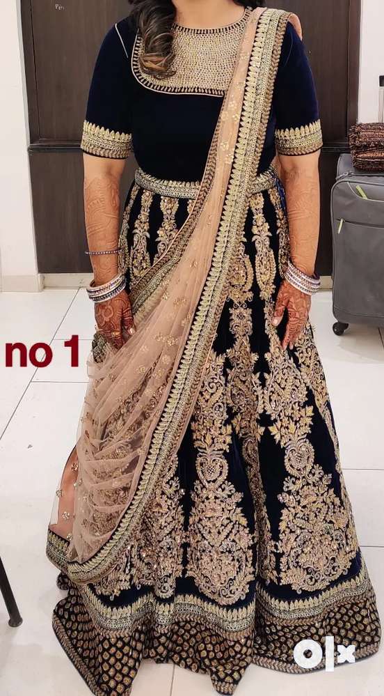 Branded lehengas and cocktail dress, saree for sale
